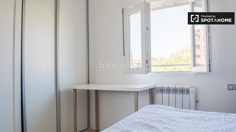 Foto db38fba0-0494-4e45-a38b-c92e74036b52. Lloguer pis amb calefacció a Aiora Valencia