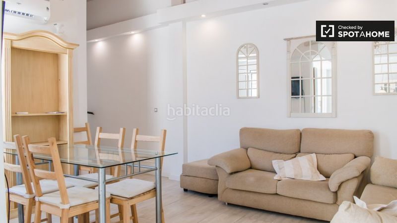 Foto b7483e65-2338-4442-9a75-7549743cbe27. Rent flat with heating in Aiora Valencia