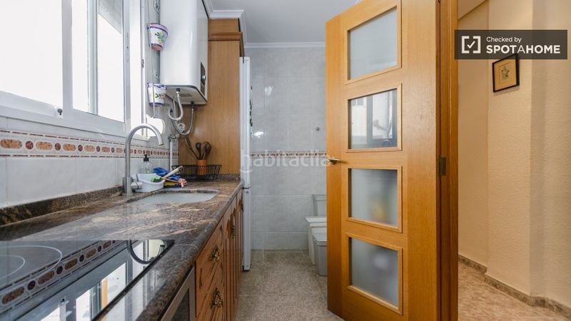Foto ce1e075e-ec5d-4a67-b790-11540e205941. Lloguer pis amb calefacció a Camí Fondo Valencia