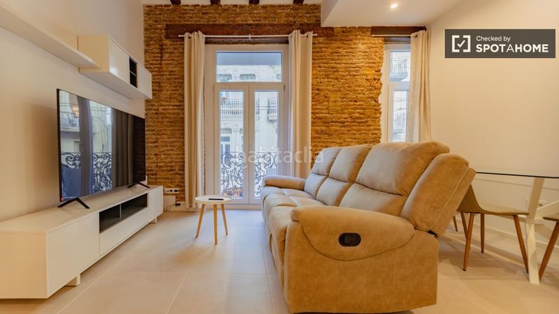 Foto 650ff4fe-28da-4e72-a10d-54a236ed0724. Rent flat with heating in Russafa Valencia