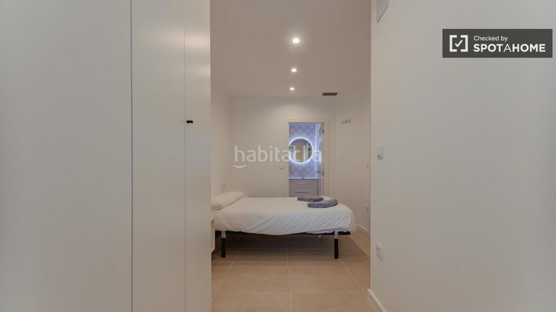 Foto f0d9360c-cf42-40a1-84be-9a67fa17cdbd. Rent flat with heating in Russafa Valencia