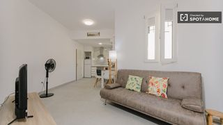 Rent Flat in Trinitat. Apartamento de 1 dormitorio en alquiler en trinitat, valencia