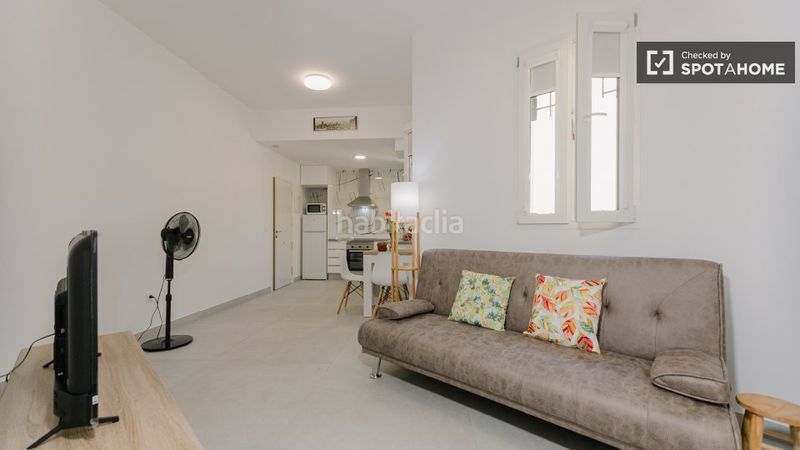 Foto 3ec49a24-121d-40cc-8b2f-12e27fea6016. Rent flat with heating in Trinitat Valencia