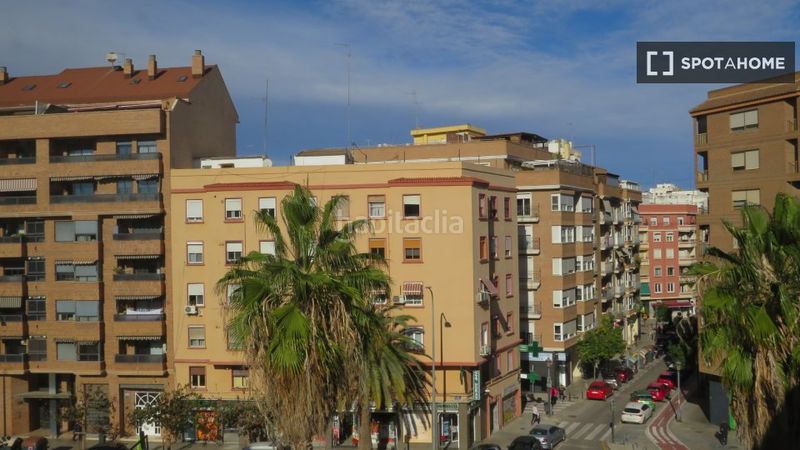 Foto aba17700-8b26-4197-a57d-743f95549707. Lloguer pis amb calefacció a Barrio de Patraix Valencia