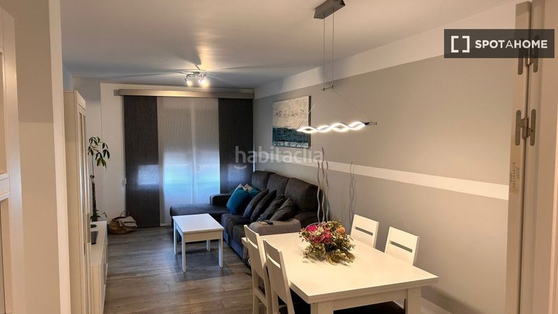 Foto 6f62565a-b364-41d7-bef1-203264a74359. Rent flat with heating in Camí Reial Valencia