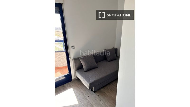 Foto 92f58aff-b947-458f-8f10-a2a46a8a1821. Rent flat with heating in Camí Reial Valencia