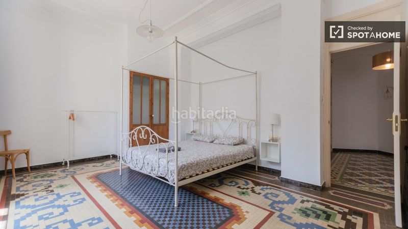 Alquiler Piso  en  El Pilar. Apartamento de 2 habitaciones en alquiler en el mercat, valencia
