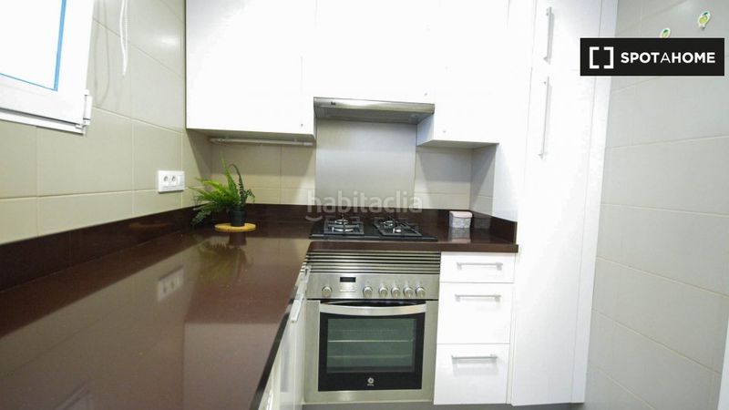 Foto a2c5088b-f281-44a6-97c3-8fd7d9751fdb. Rent flat with heating in Ciutat Jardí Valencia