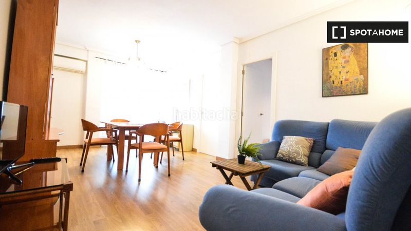 Foto ff65c40d-ad83-4fd9-8039-8e22d55c3a74. Rent flat with heating in Ciutat Jardí Valencia