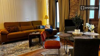 Lloguer Pis a El Pilar. Apartamento de 2 habitaciones en alquiler en el mercat, valencia