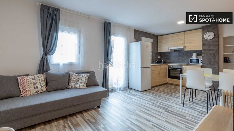 Alquiler Piso  en  Tres Forques. Apartamento de 1 dormitorio en alquiler en tres forques