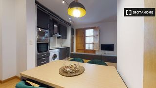 Rent Flat in El Mercat. Apartamento de 1 dormitorio en alquiler en ciutat vella, valenci