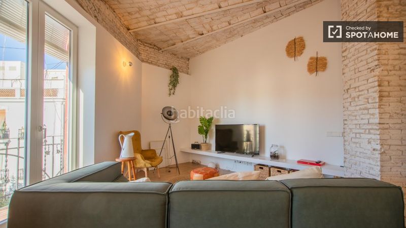 Foto 8dfaf874-7697-47b6-aff6-ff559ed99970. Rent flat with heating in Russafa Valencia