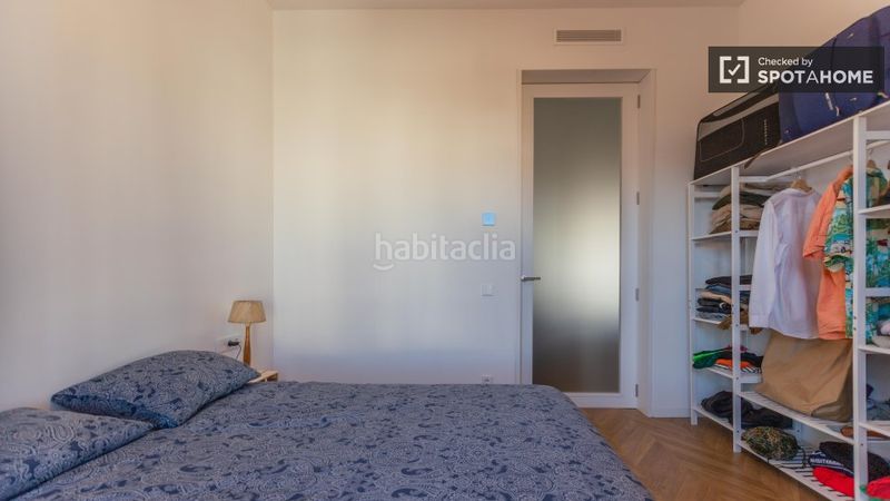 Foto f89a91eb-108d-4294-b2dd-ae203f4b7fd1. Rent flat with heating in Russafa Valencia
