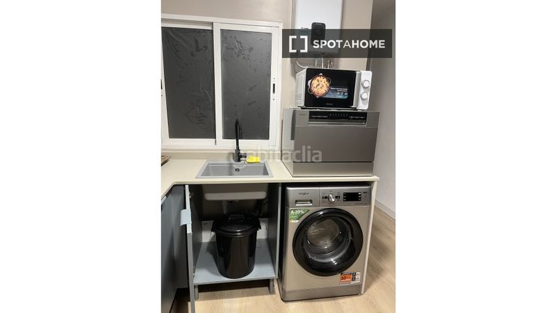 Foto 0be2ee45-a45e-42a5-bde4-2c6c2d4f289c. Rent flat with heating in Albors Valencia