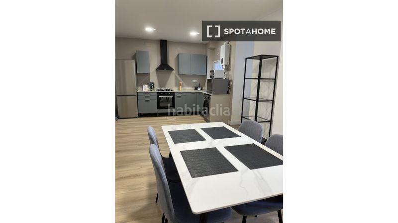 Foto c67f7083-a400-4ecd-9452-8a7c8bd70724. Rent flat with heating in Albors Valencia