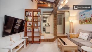 Lloguer Pis a El Mercat. Apartamento de 1 dormitorio en alquiler en el mercat, valencia