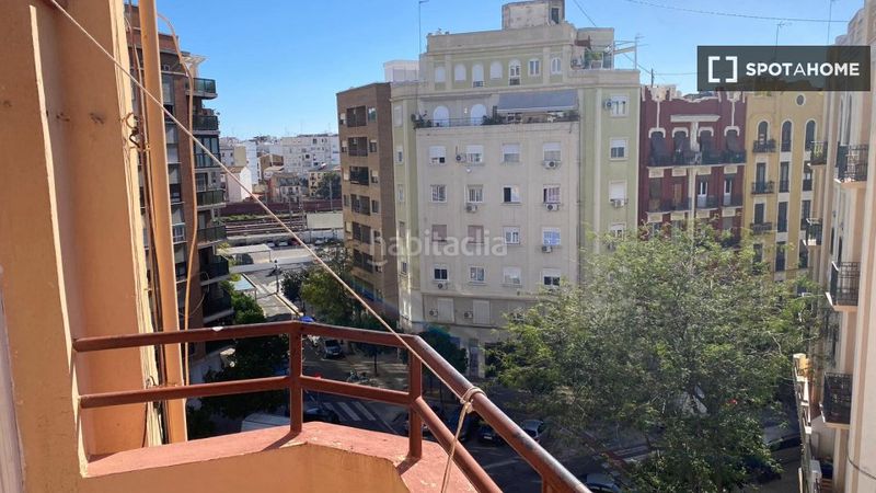 Foto d491dd26-51ea-4f62-ab63-5bf2a250f436. Rent flat with heating in Arrancapins Valencia