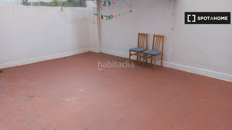 Foto c1649554-c82b-4d14-b8de-cabd82ee4b27. Lloguer pis amb calefacció a Ciutat Jardí Valencia
