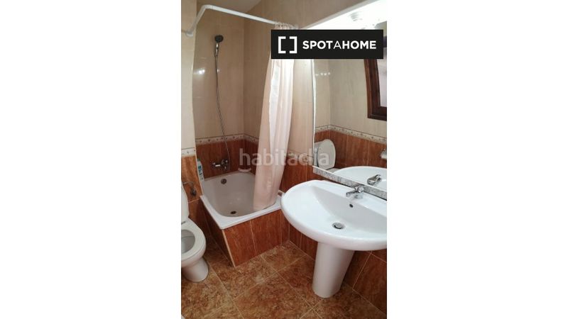 Foto b20f8de1-d9a4-478a-bc05-3a2eacc71326. Rent flat with heating in Ciutat Jardí Valencia