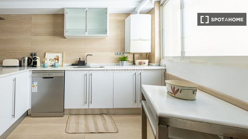 Foto d220a349-2c1b-4f4f-acc9-d88b3629bb23. Rent flat with heating in Mont Olivet Valencia