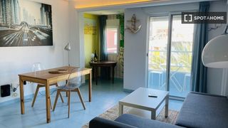 Lloguer Pis a El Cabanyal-El Canyamelar. Apartamento de 2 habitaciones en alquiler en valència