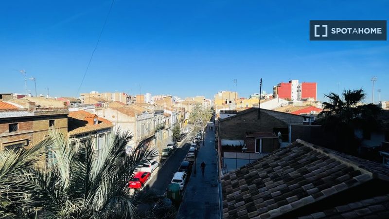 Foto 0cdeaf41-d86e-4422-bf1b-bf6727056bf5. Lloguer pis amb calefacció a El Cabanyal-El Canyamelar Valencia