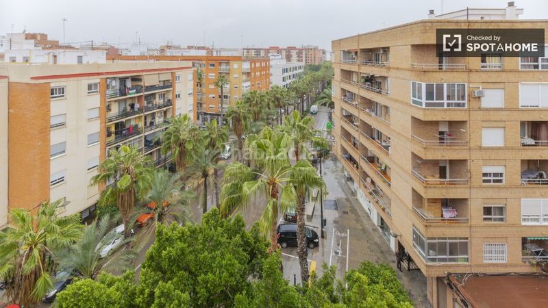 Foto 9045bacc-8278-4e52-9d4a-31b9ca96588a. Lloguer pis amb calefacció a Marxalenes Valencia
