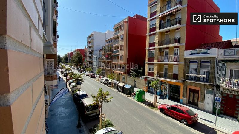 Foto d7b30dda-dd17-4ab2-a1d4-8036971c2216. Lloguer pis amb calefacció a El Cabanyal-El Canyamelar Valencia