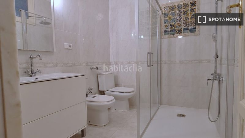 Foto 05913cc0-24e5-44c2-b939-9879315bd893. Lloguer pis amb calefacció a Sant Francesc Valencia