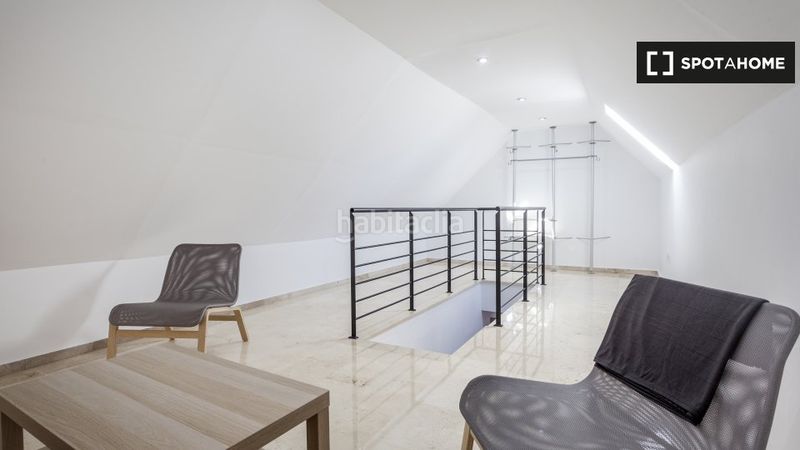 Foto c1ad6a38-74f9-4a4a-81b0-f7260f325988. Rent flat with heating in Barrio de Patraix Valencia