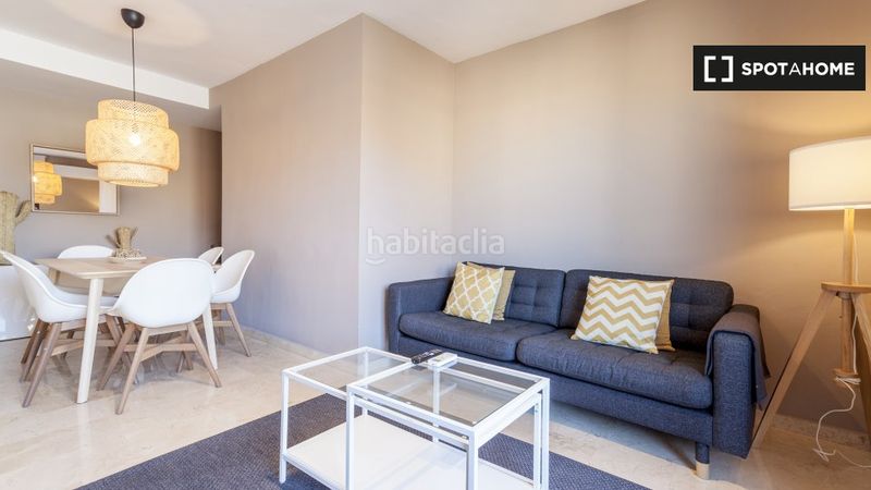 Foto c5f484df-abf4-4594-bd8b-b484a74776bb. Rent flat with heating in Barrio de Patraix Valencia