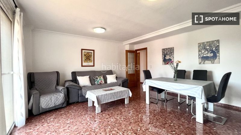 Foto ee21e6b8-3c91-4d14-aeda-0a8bc9d76c45. Rent flat with heating in Albal