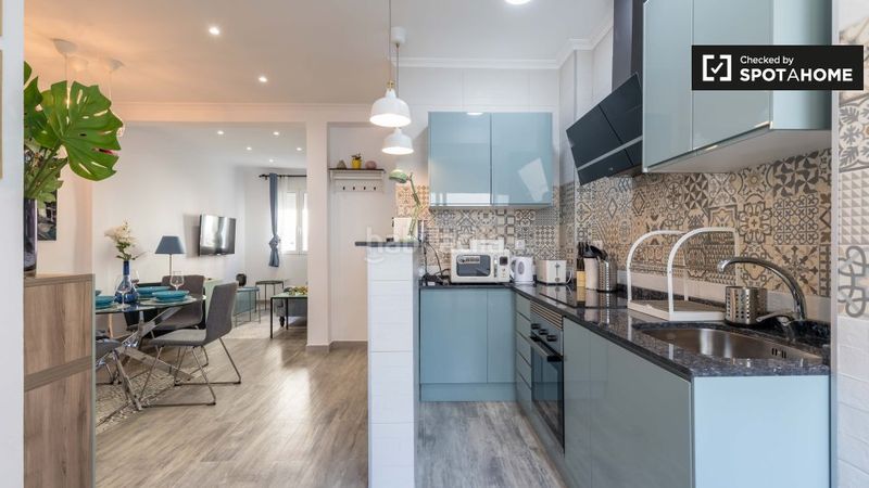 Foto c234a63a-41b7-41e5-9fb1-99ff26e6fa14. Rent flat with heating in Albors Valencia