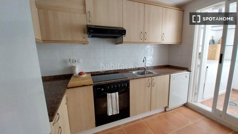 Foto bd952ded-2aa6-4880-ae05-d2d85e51ead4. Rent flat with heating in Corinto-Almardà Sagunt