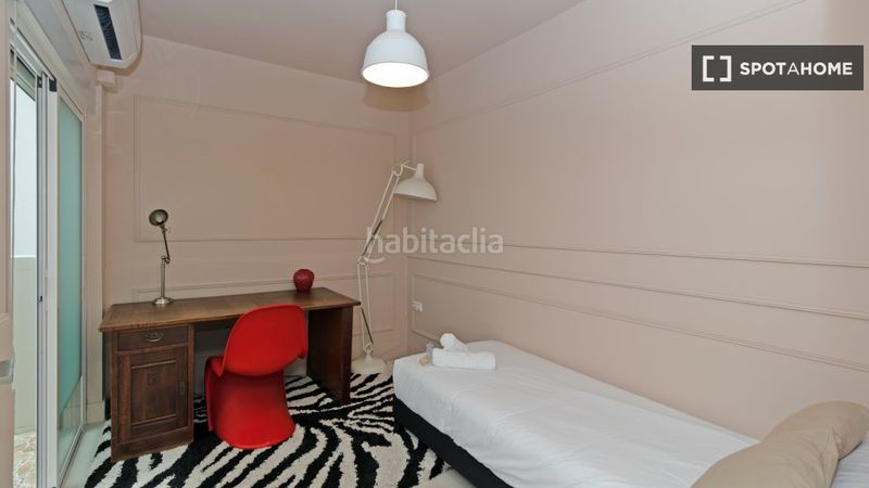 Foto fe336a1f-92a2-47de-987d-980cdc056ab9. Lloguer pis amb calefacció a Natzaret Valencia