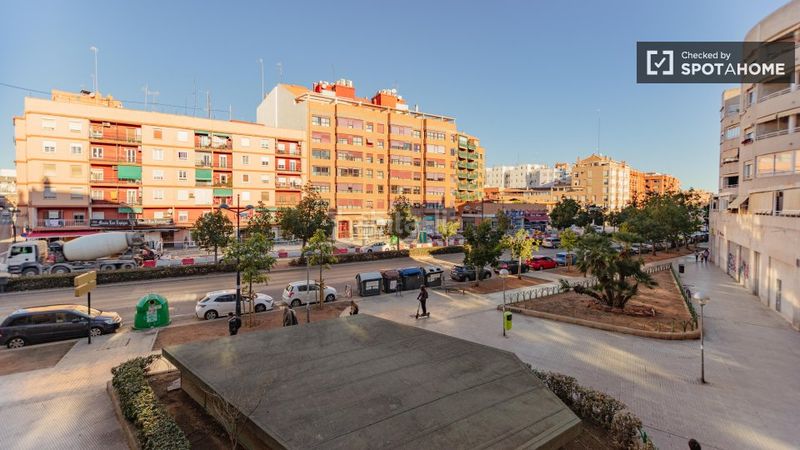 Foto 5e22b7d5-dbeb-4789-a960-8b1afd5566e6. Lloguer pis amb calefacció a El Grau Valencia