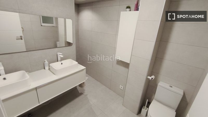 Foto 41517472-ec28-4d94-b284-04c996eeb679. Rent flat with heating in Barrio Benicalap Valencia