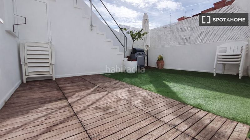 Foto 5c76c1a9-fbe9-4711-82ef-3e8f7c622d06. Rent flat with heating in Barrio Benicalap Valencia