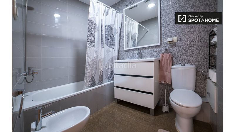 Foto 2dd1de97-ab4a-443c-b9e0-affb5e97e84b. Rent flat with heating in Barrio de Campanar Valencia