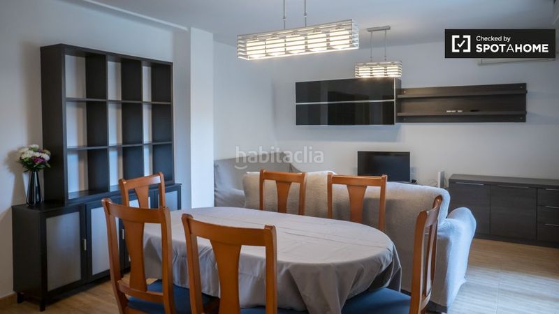 Foto a5483776-c0ce-4059-a676-c34d2ef40f1e. Rent flat with heating in Barrio de Campanar Valencia