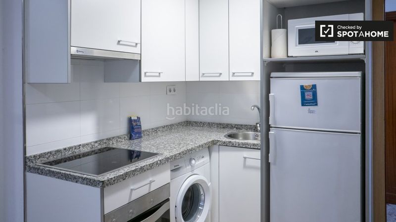 Foto d43aa4d3-37c3-4830-b83f-3cd3a7d34b35. Lloguer pis amb calefacció a Barrio de Campanar Valencia