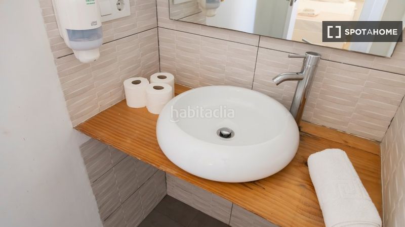 Foto d2f59b1b-0fbc-49a1-bb4b-21aa56046c61. Lloguer pis amb calefacció a Albors Valencia