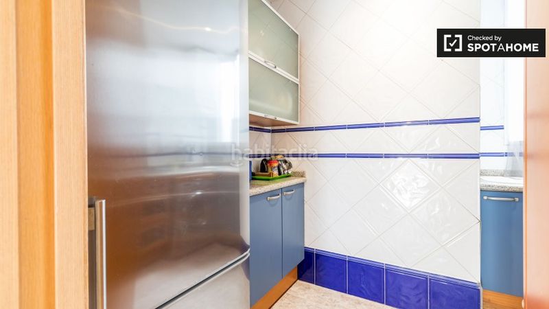 Foto 0e6a65d6-f5f9-4bfd-a011-c81c1ab12f46. Rent flat with heating in Russafa Valencia