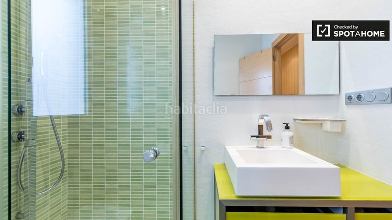 Foto 4645ed01-4df0-4139-b6e8-60102558645e. Rent flat with heating in Russafa Valencia