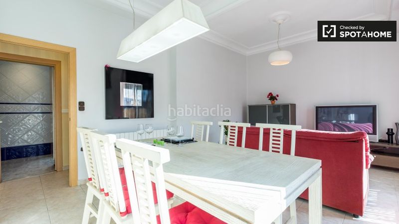 Foto fdfcc1b6-c0b2-4136-a6a7-69941b361443. Rent flat with heating in Russafa Valencia