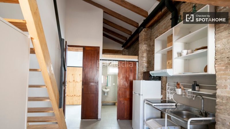 Foto 44578f48-d258-4dfa-a3a9-6608db068d4a. Rent flat with heating in Barrio Benicalap Valencia