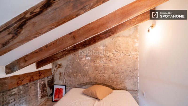 Foto c506858f-56bc-4e11-962e-46c3fe933b7c. Rent flat with heating in Barrio Benicalap Valencia