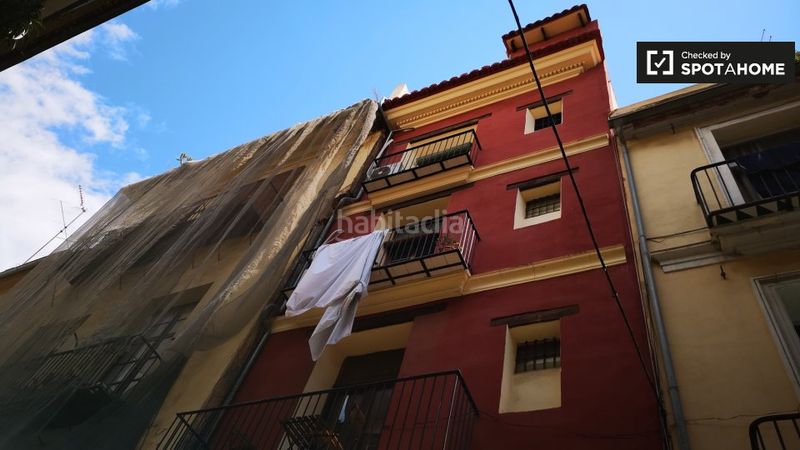 Foto 0d2ded0e-9564-405a-ae49-41094a05b74a. Lloguer pis amb calefacció a El Carme Valencia