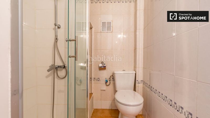 Foto eda27af7-561e-4d5b-8635-0d967c79c4da. Lloguer pis amb calefacció a El Carme Valencia